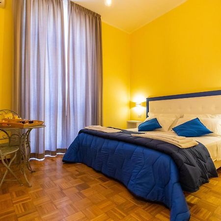 B&B Trianon Наполи Екстериор снимка
