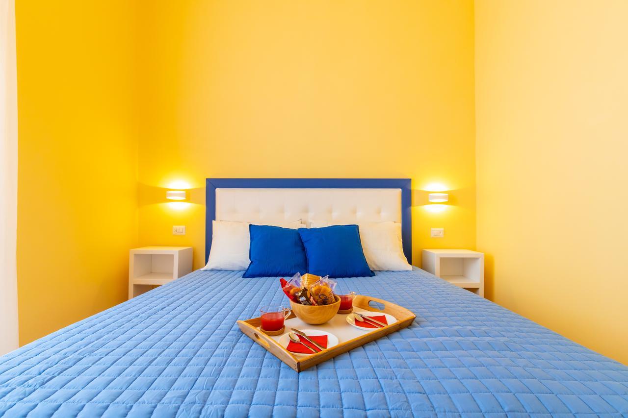B&B Trianon Наполи Екстериор снимка
