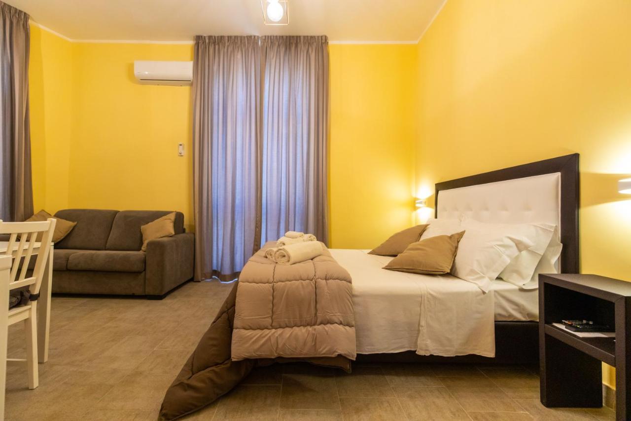 B&B Trianon Наполи Екстериор снимка